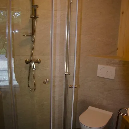 Apartmaji Rajska Ptica בלד