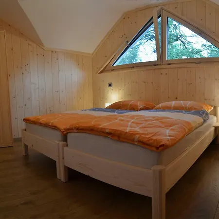 Apartmaji Rajska Ptica *