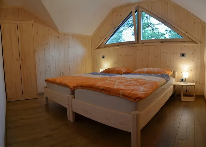 Apartmaji Rajska Ptica *